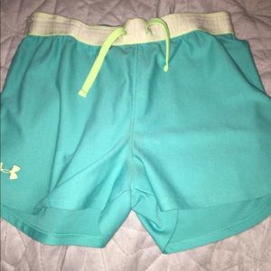 Under armor blue/green shorts